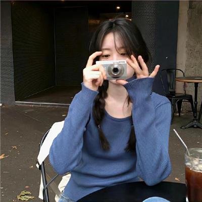她来自未来